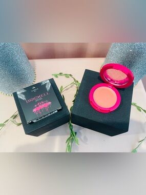 SHAINA B. Miami Pink Cream Blush - Soft Coral Pink